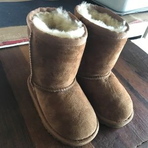 UGG Boots 6C